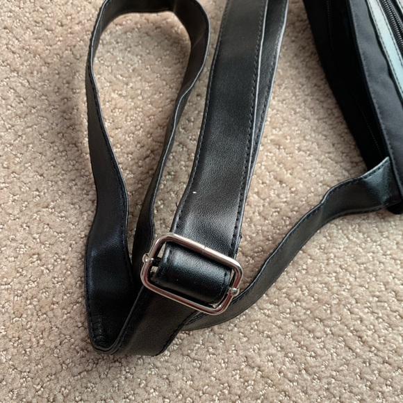 Roots crossbody bag - Picture 4 of 6